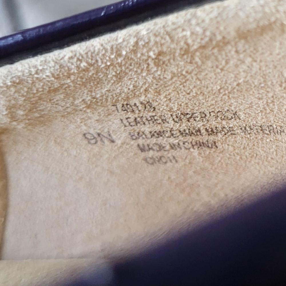 Softspots Sheridan Purple Suede Comfort Pumps Size 9 Narrow - Picture 4 of 7